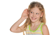 barn med dårlig hørelse